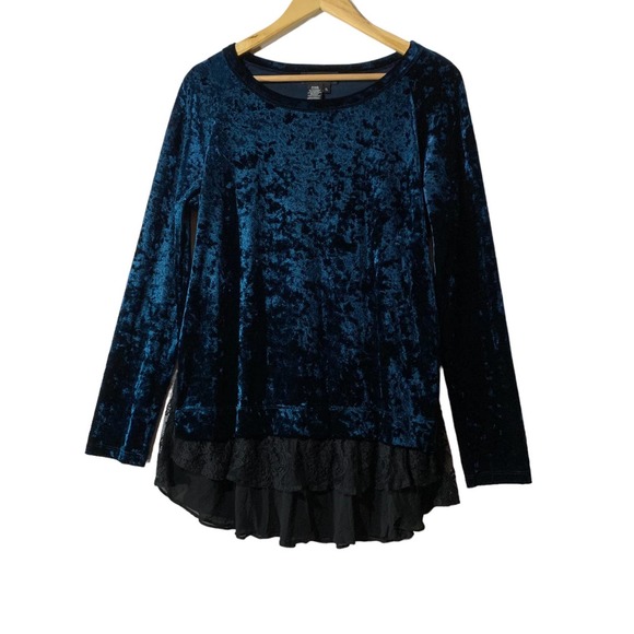 Karen Kane Tops - Karen Kane Crushed Velvet green/Black Lace Inset
